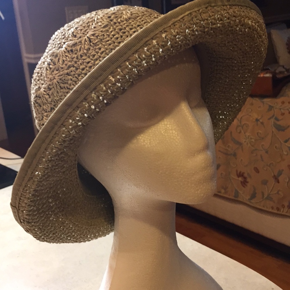 April Cornell welcomes spring and summer.